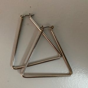 Uncommon James Hoops